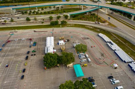 coronavirus testing hard rock|Hard Rock Stadium opens drive.